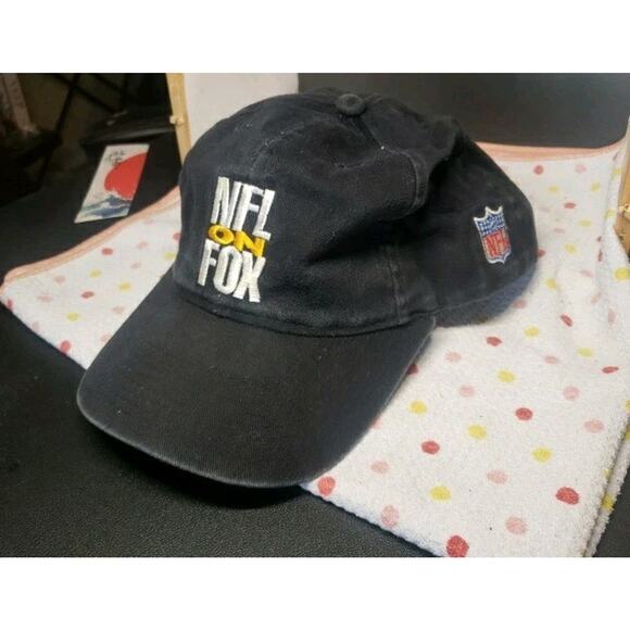 NFL on Fox Sports Baseball Cap Embroidered Channel Vintage Snapback - Picture 1 of 6